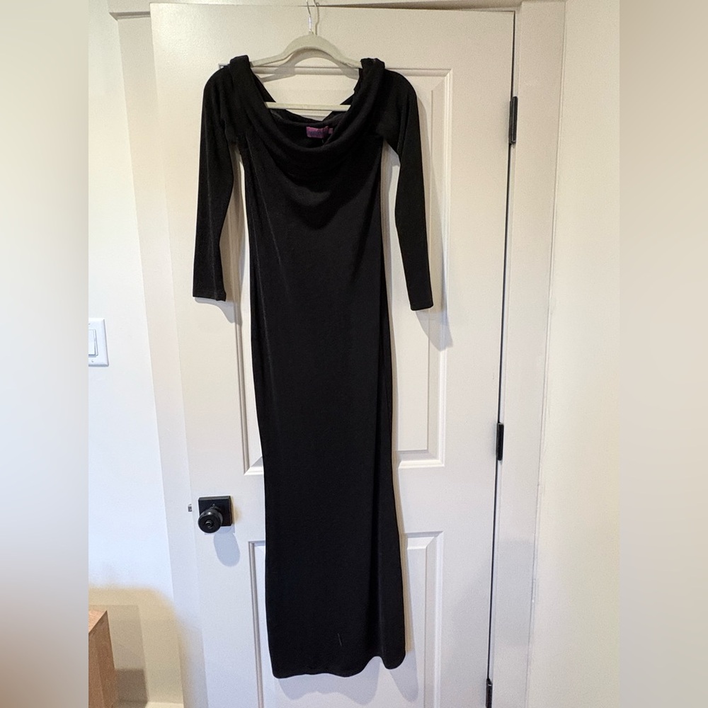 Edikted Black Off Shoulder Maxi Dress Long Sleeve Bodycon Size L NWT - Picture 5 of 7